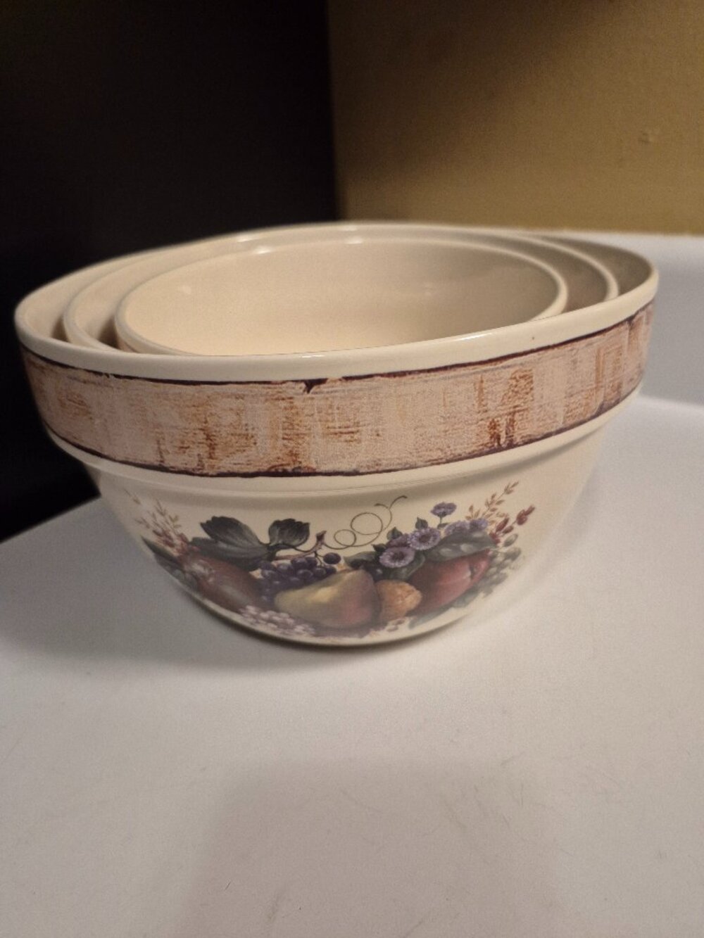 VINTAGE WINDSOR AUTUMN FRUIT BOWLS (SET OF 3)